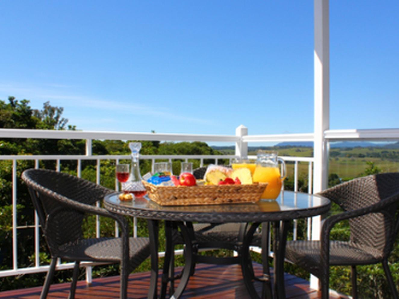 Tinaroo Sunset Retreat Bed & Breakfast Barrine Exterior photo